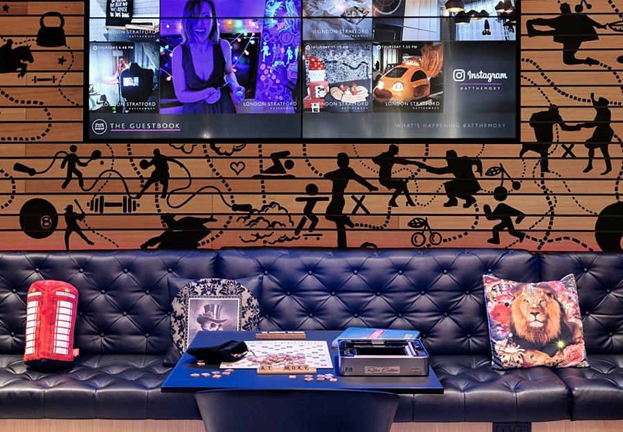 Moxy London Stratford Hotel Exterior photo