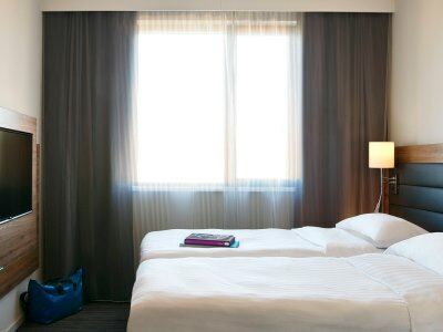 Moxy London Stratford Hotel Exterior photo